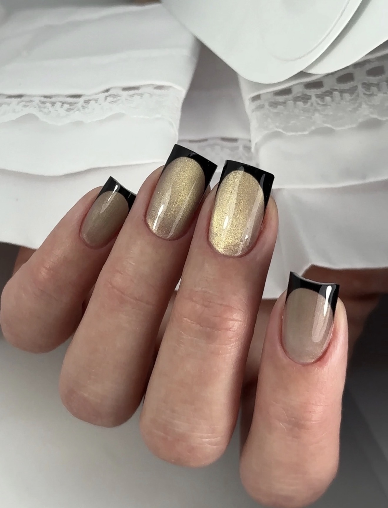 Golden Cat Eye French Tip with Black Outline