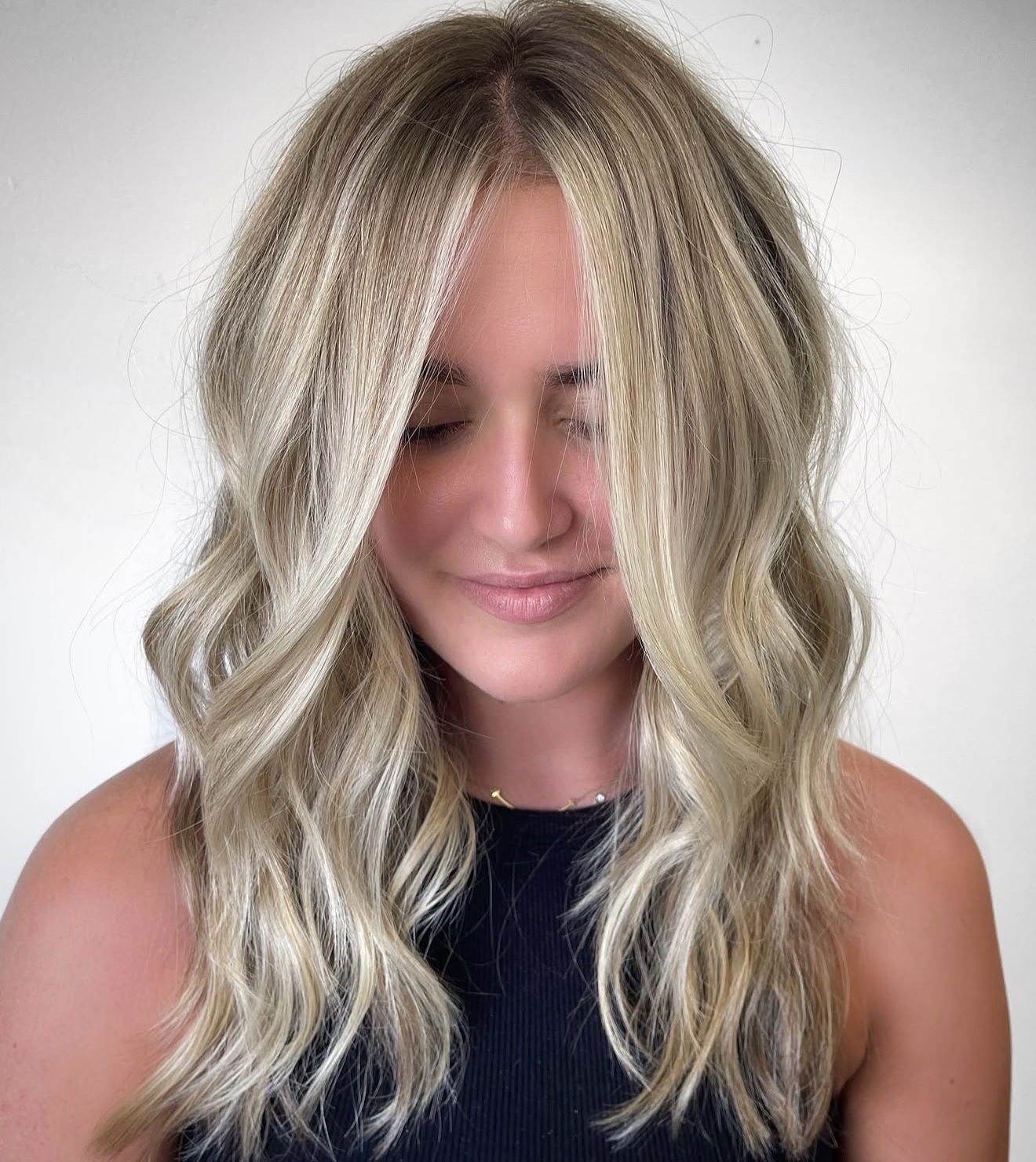 Beachy Waves With Lived-In Blonde Balayage
