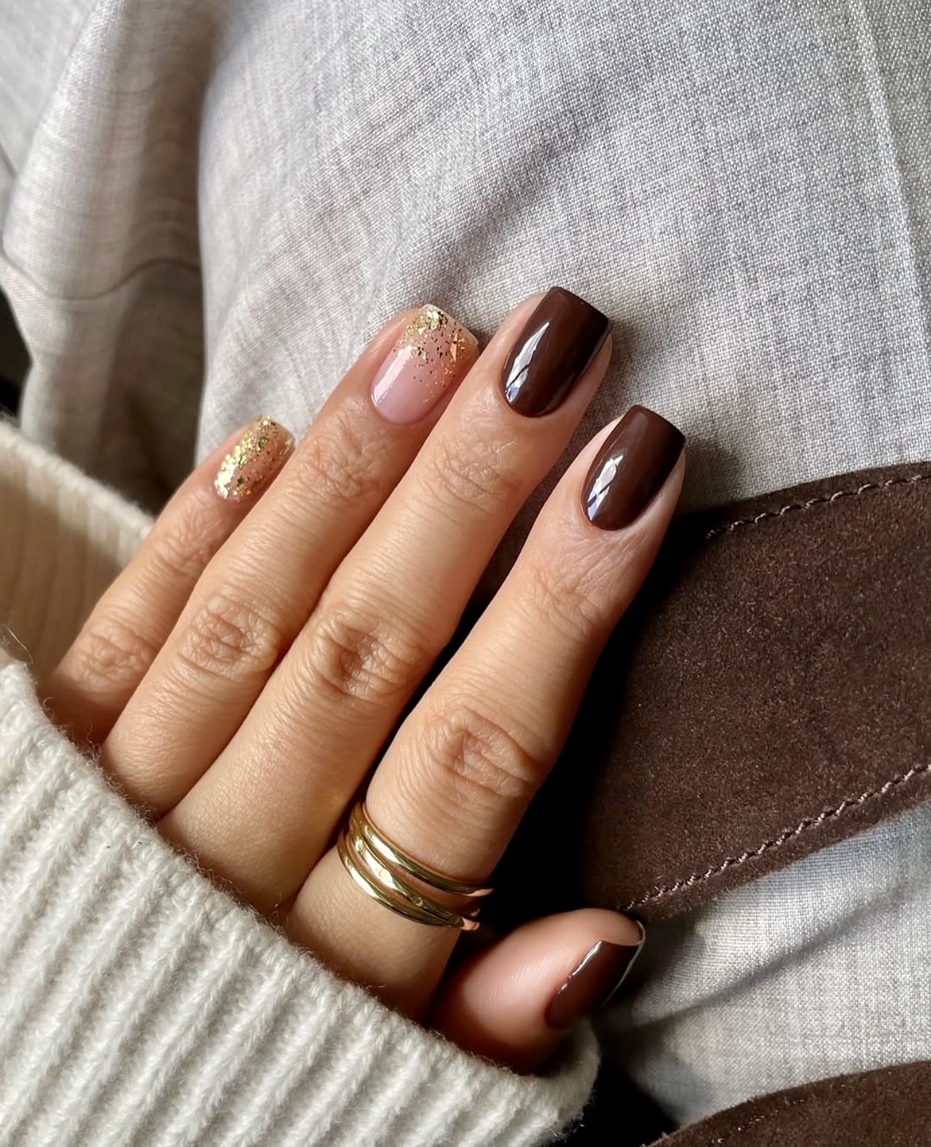 Chocolate Cream & Gold Flake French Tips
