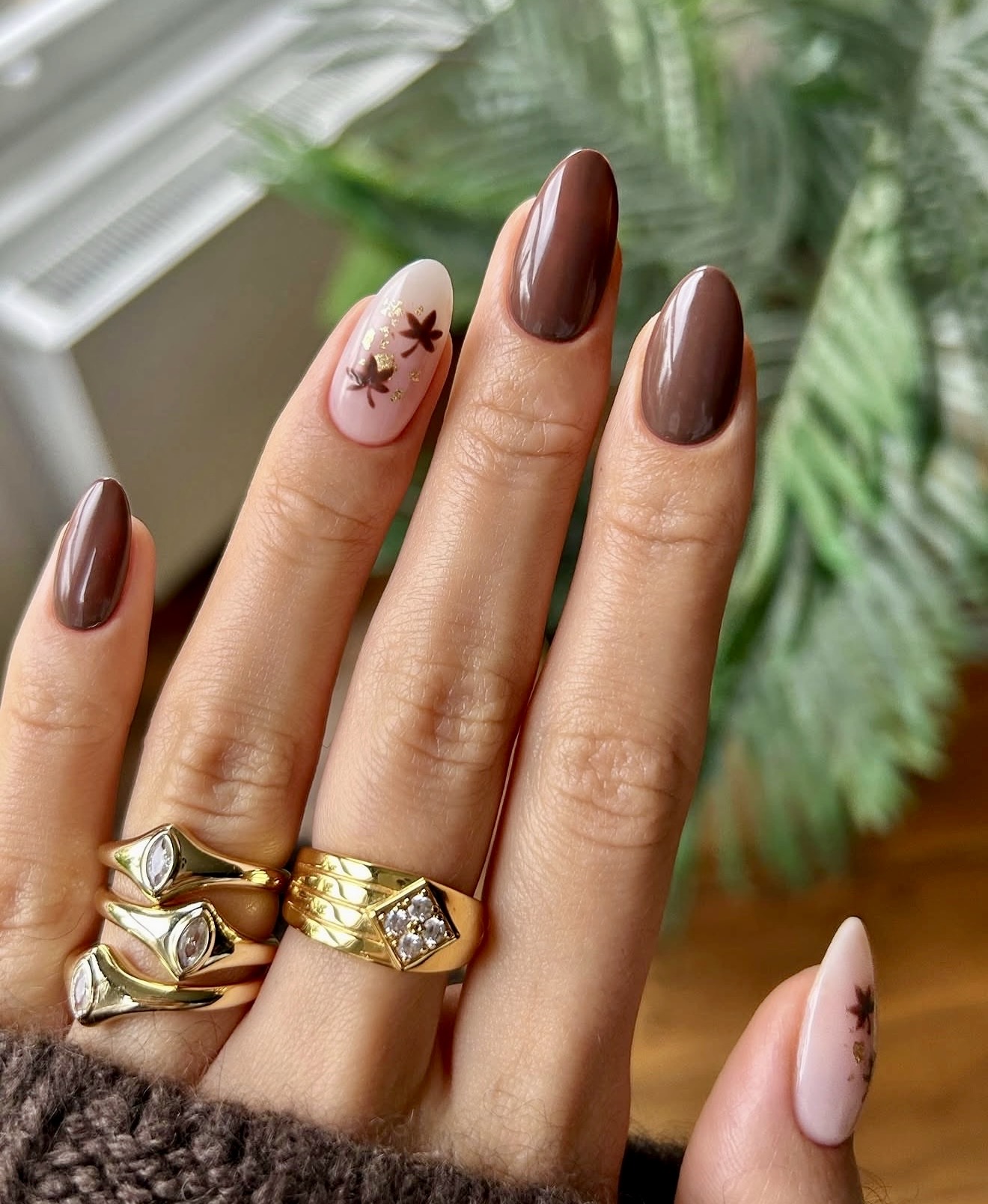 Chocolate Milk & Maple Leaf Accent Nails