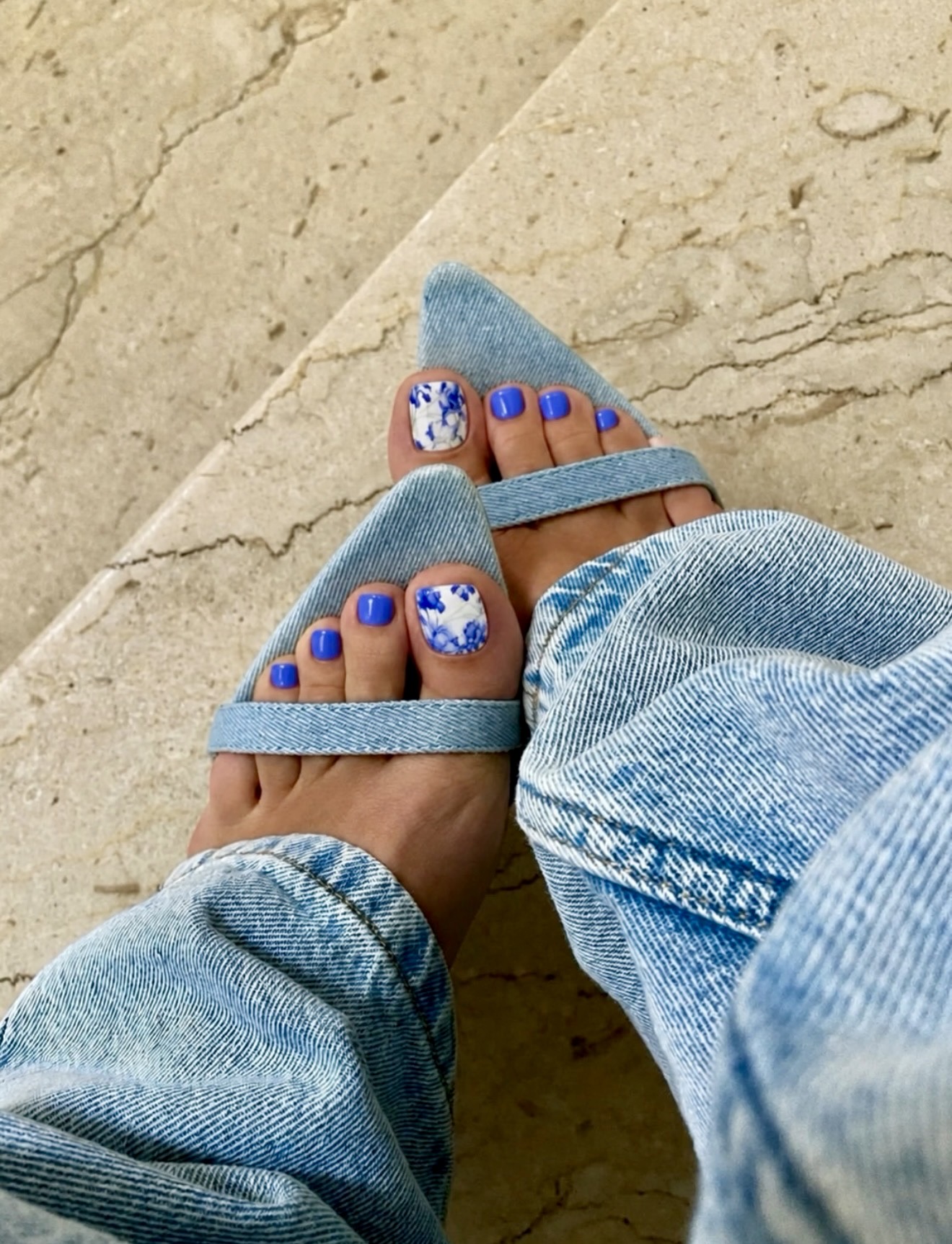 Cobalt Blue Marble Toe Accent Pedicure