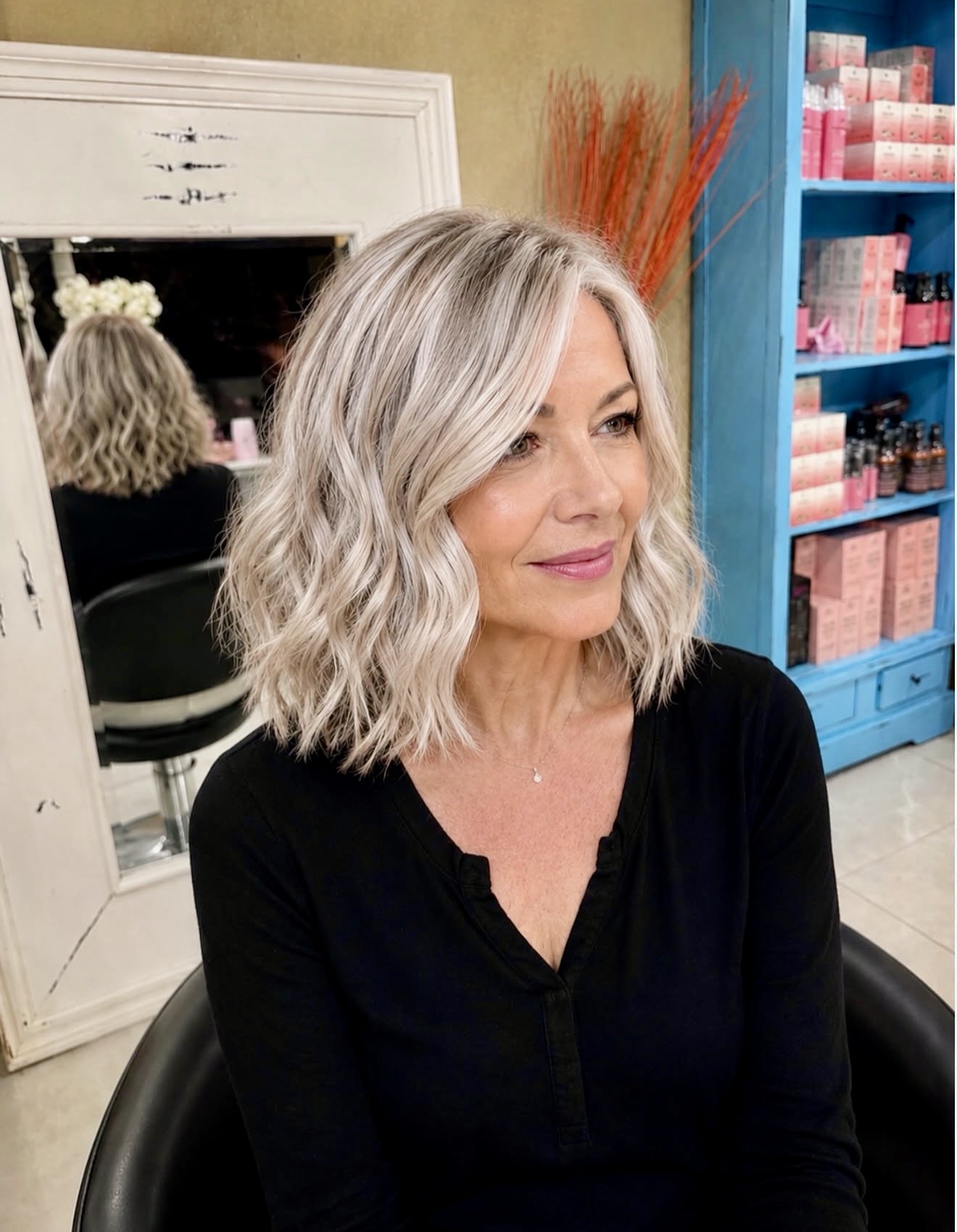 Cool Blonde Midi Cut With Soft Waves