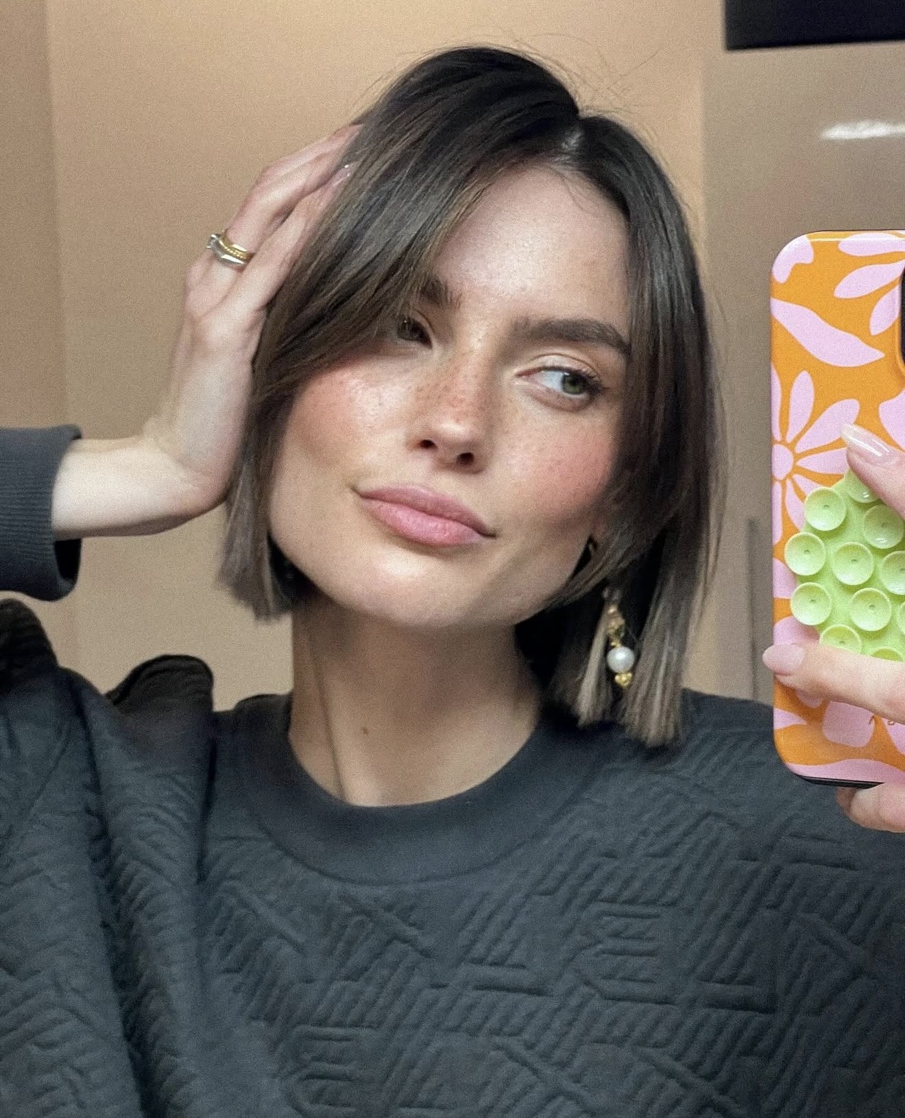 Effortless Chin-Length Bob with Soft Face-Framing Layers
