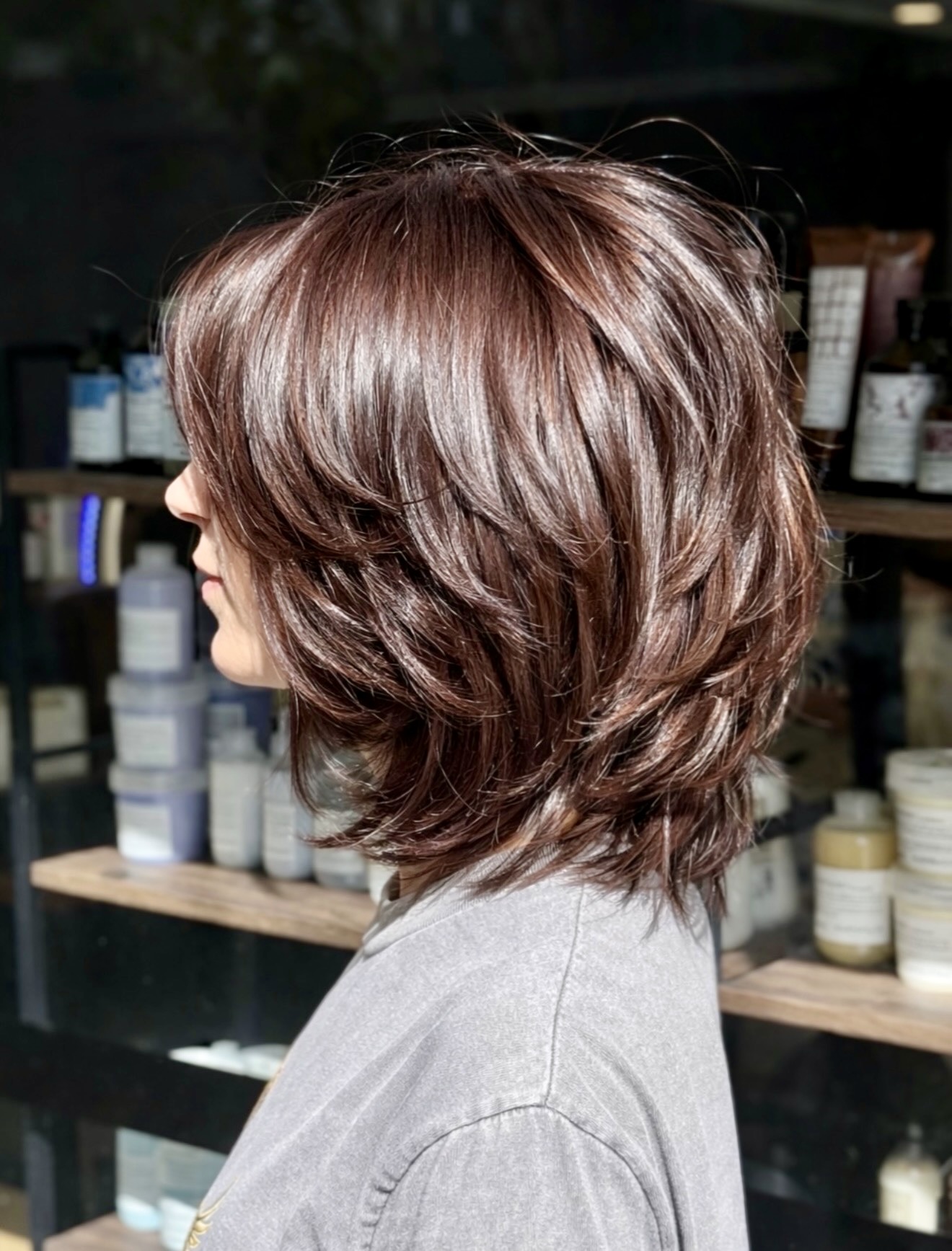 Effortless Layered Brunette Bob With Face Framing Waves