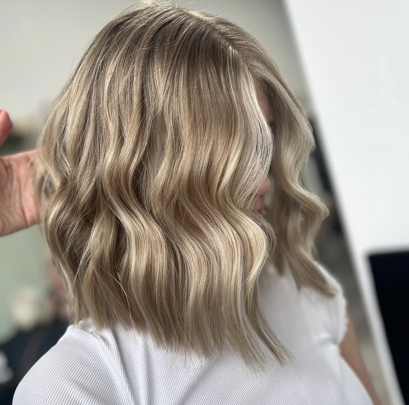 Effortless Sandy Blonde Beach Waves