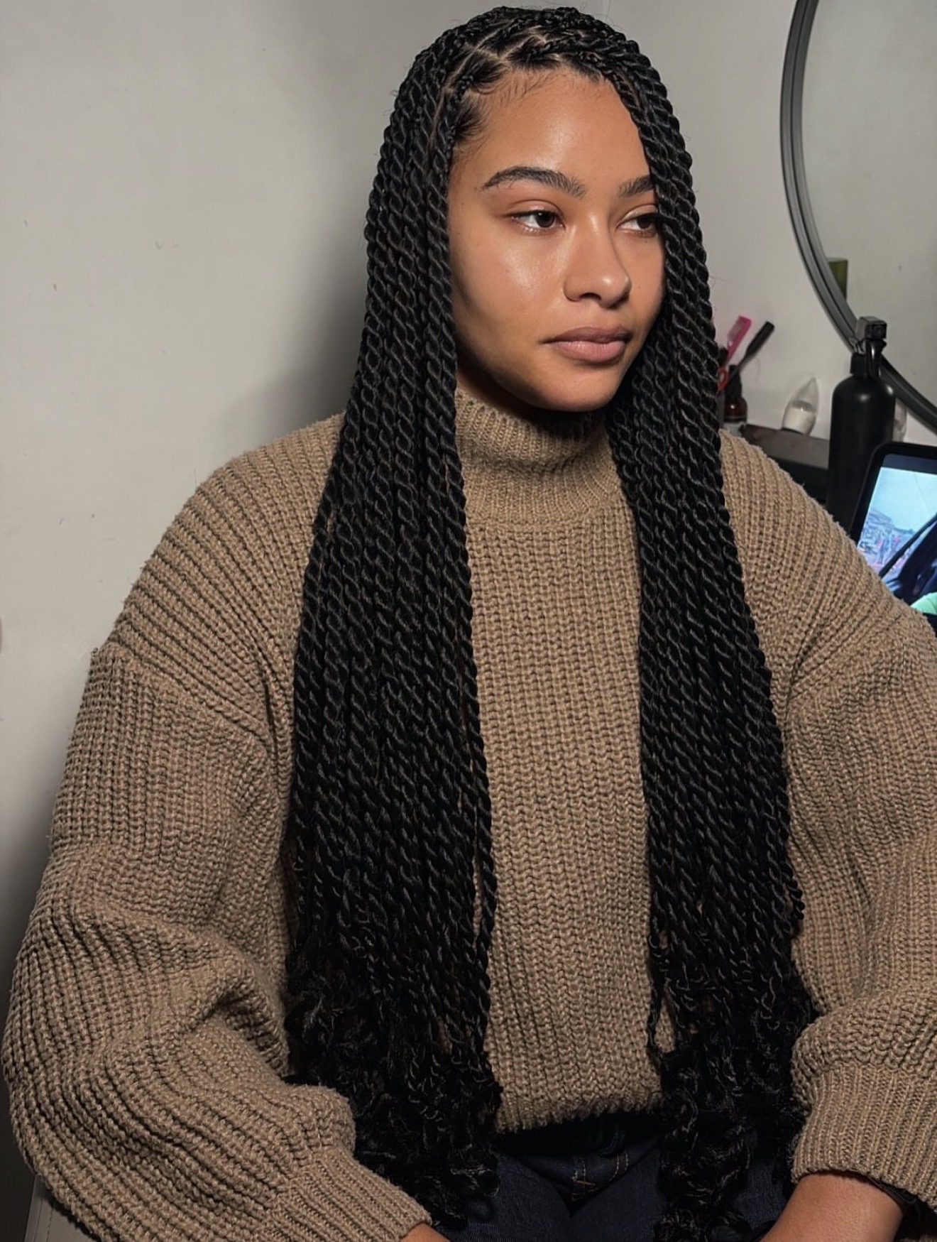 Elegant Mid-Back Length Passion Twists