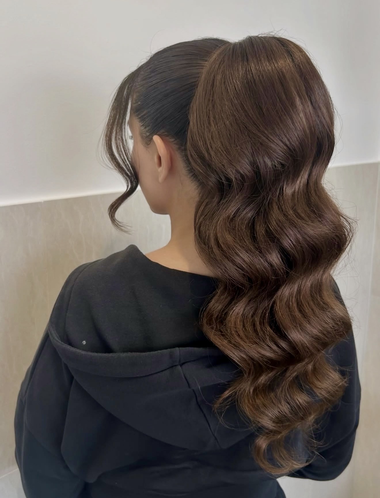 Glamorous Hollywood Waves High Ponytail