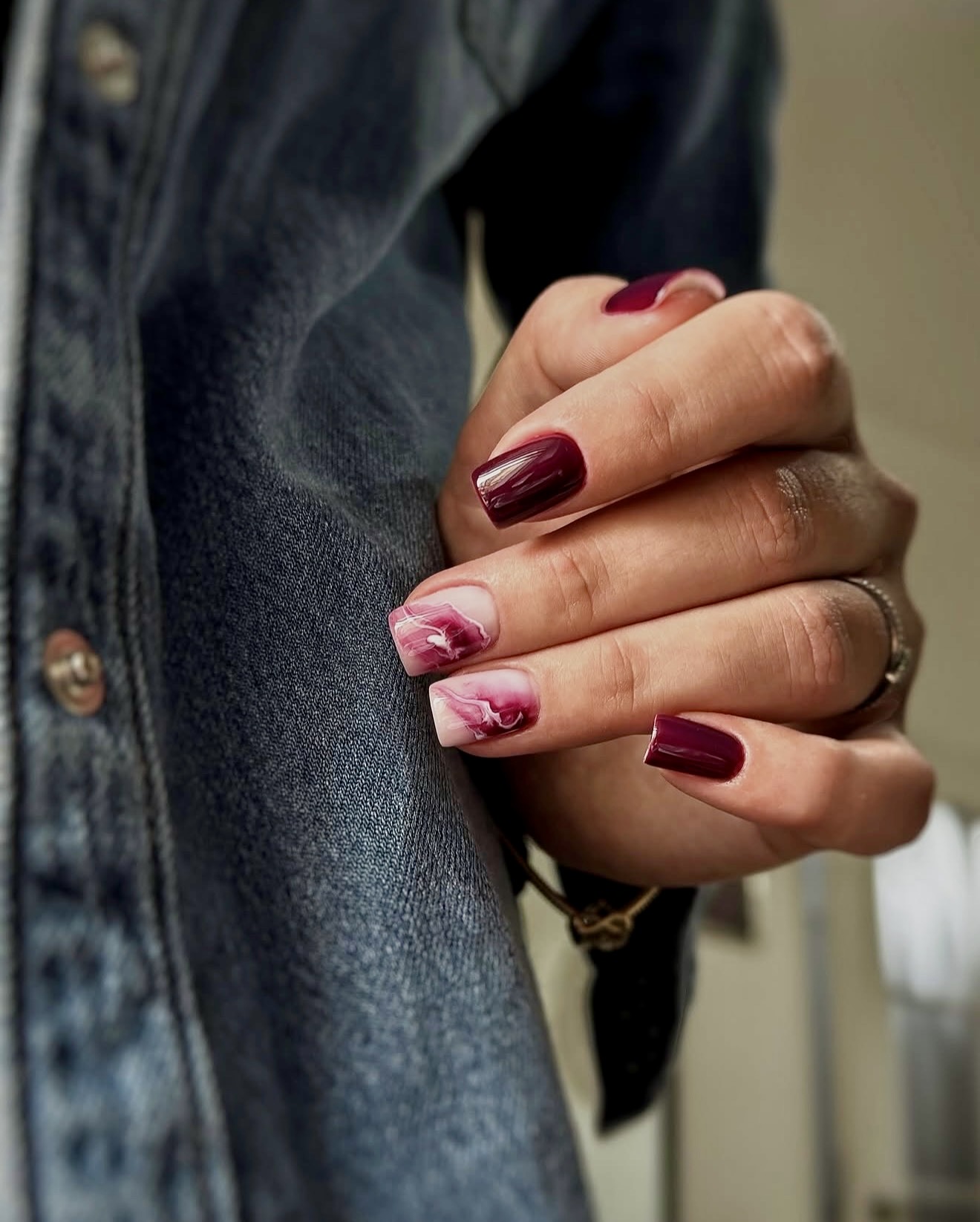Glossy Burgundy Marble Square Nails