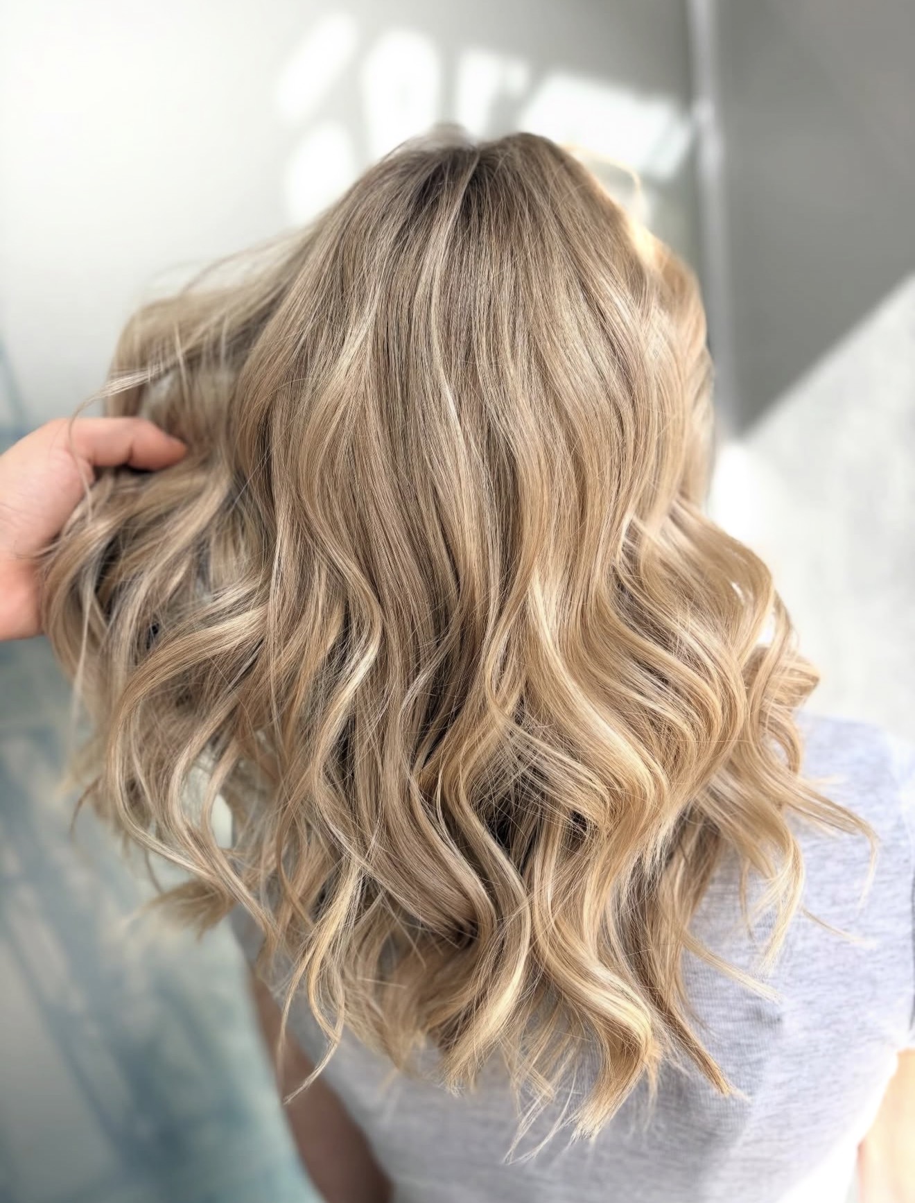 Golden Honey Blonde Beach Waves