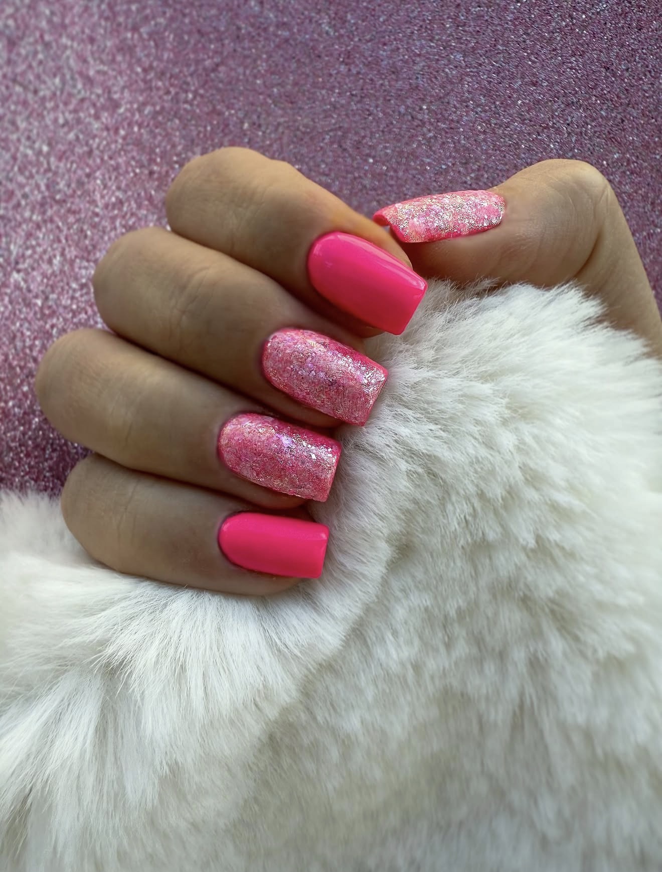 Hot Pink Glossy & Glitter Square Nails