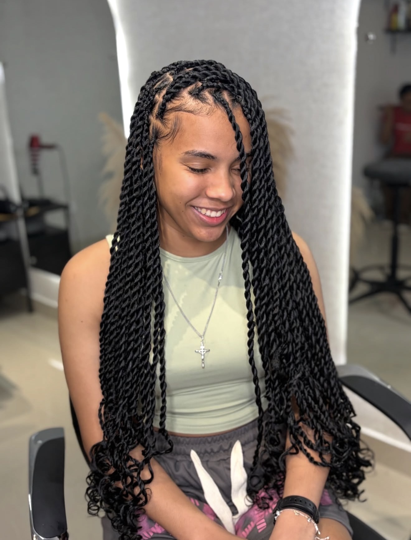 Long Wavy Passion Twists With Defined Edges