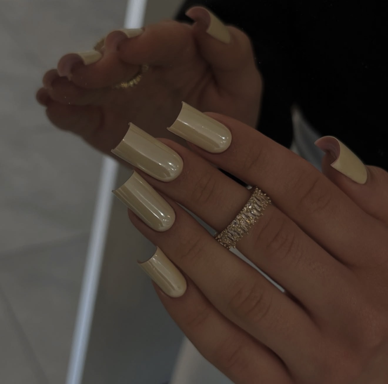 Milky Butter Yellow Long Square Nails