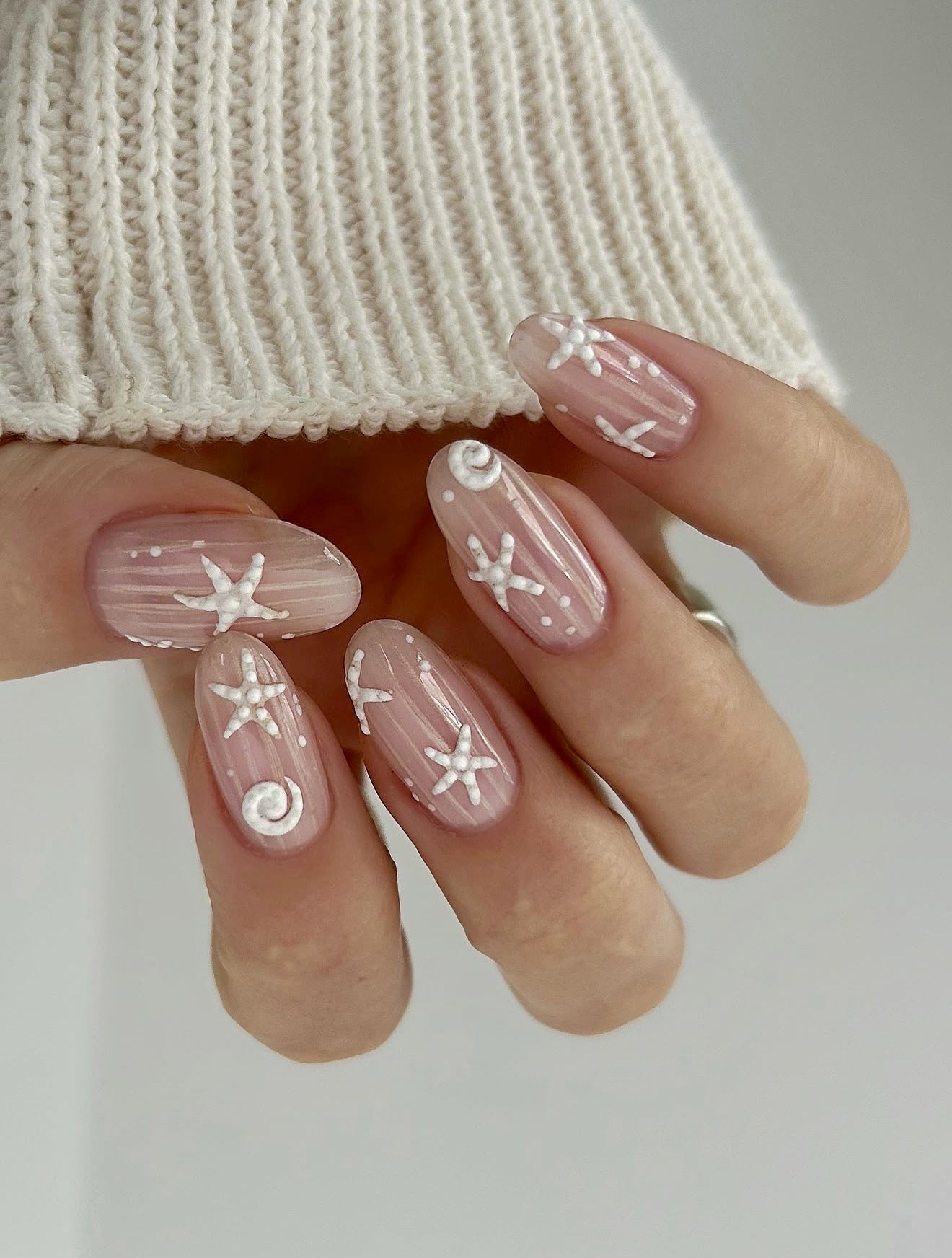 Milky White Raised Seashell Aura Nails