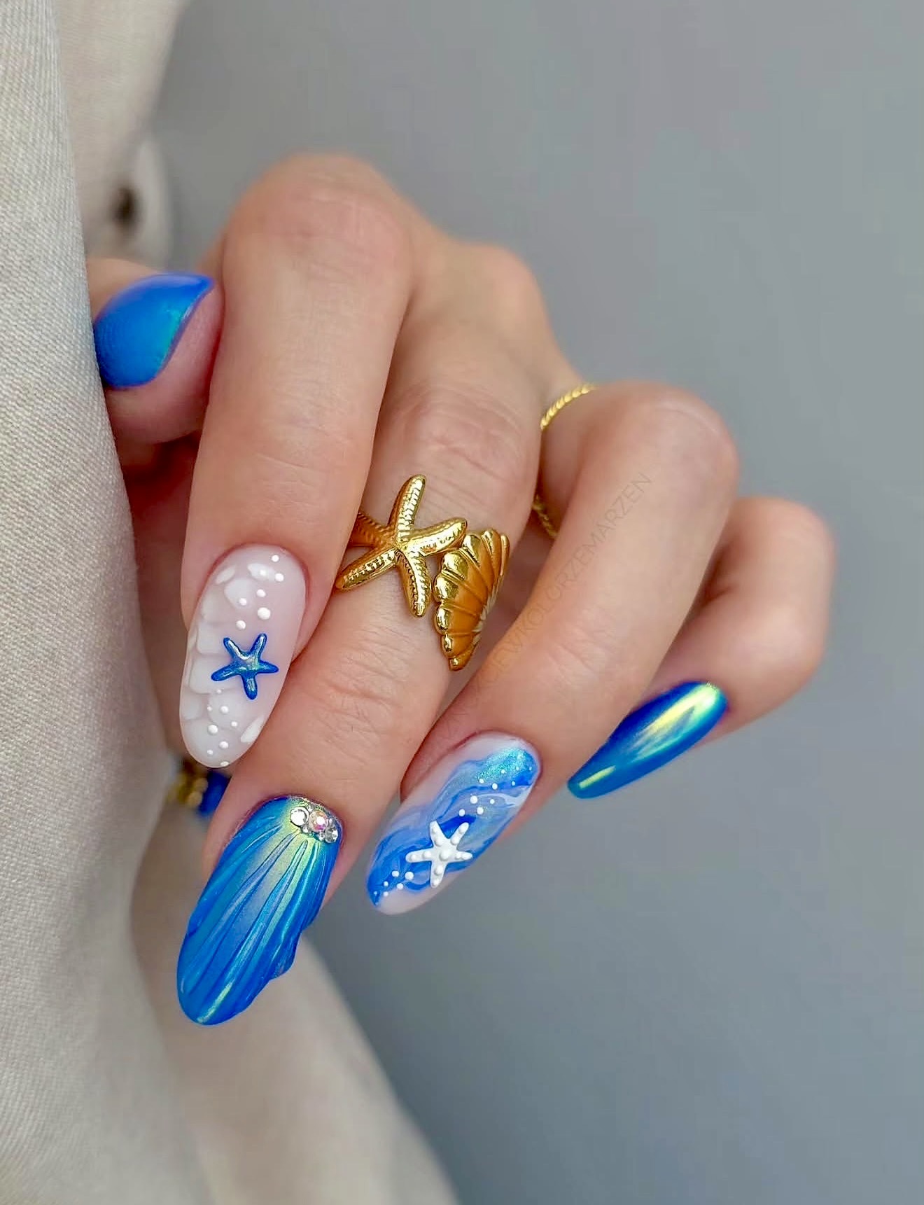 Ocean Waves and Starfish Chrome Coffin Nails