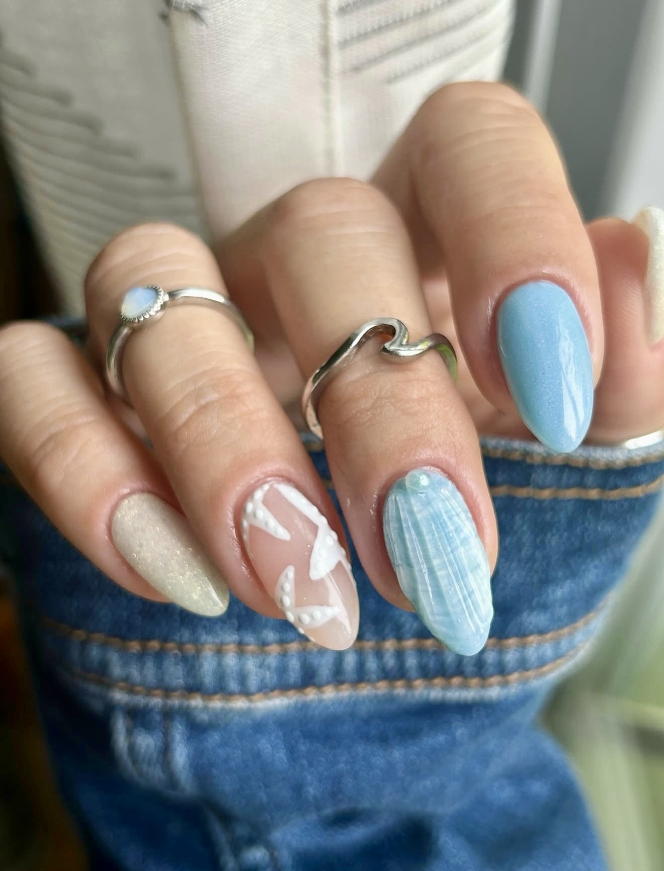 Oceanic Seashell & Starfish Nail Art