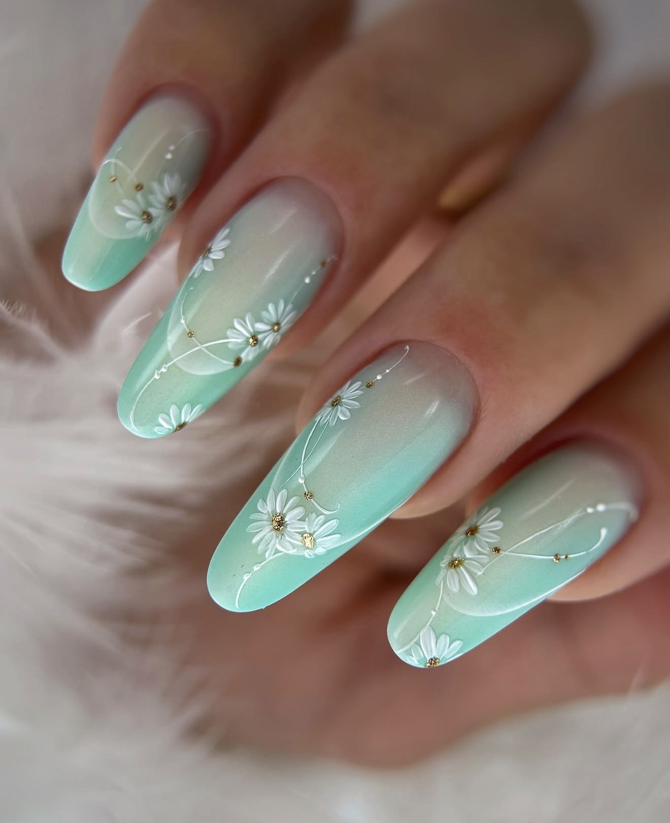 Ombre Daisy Garden Coffin Nails