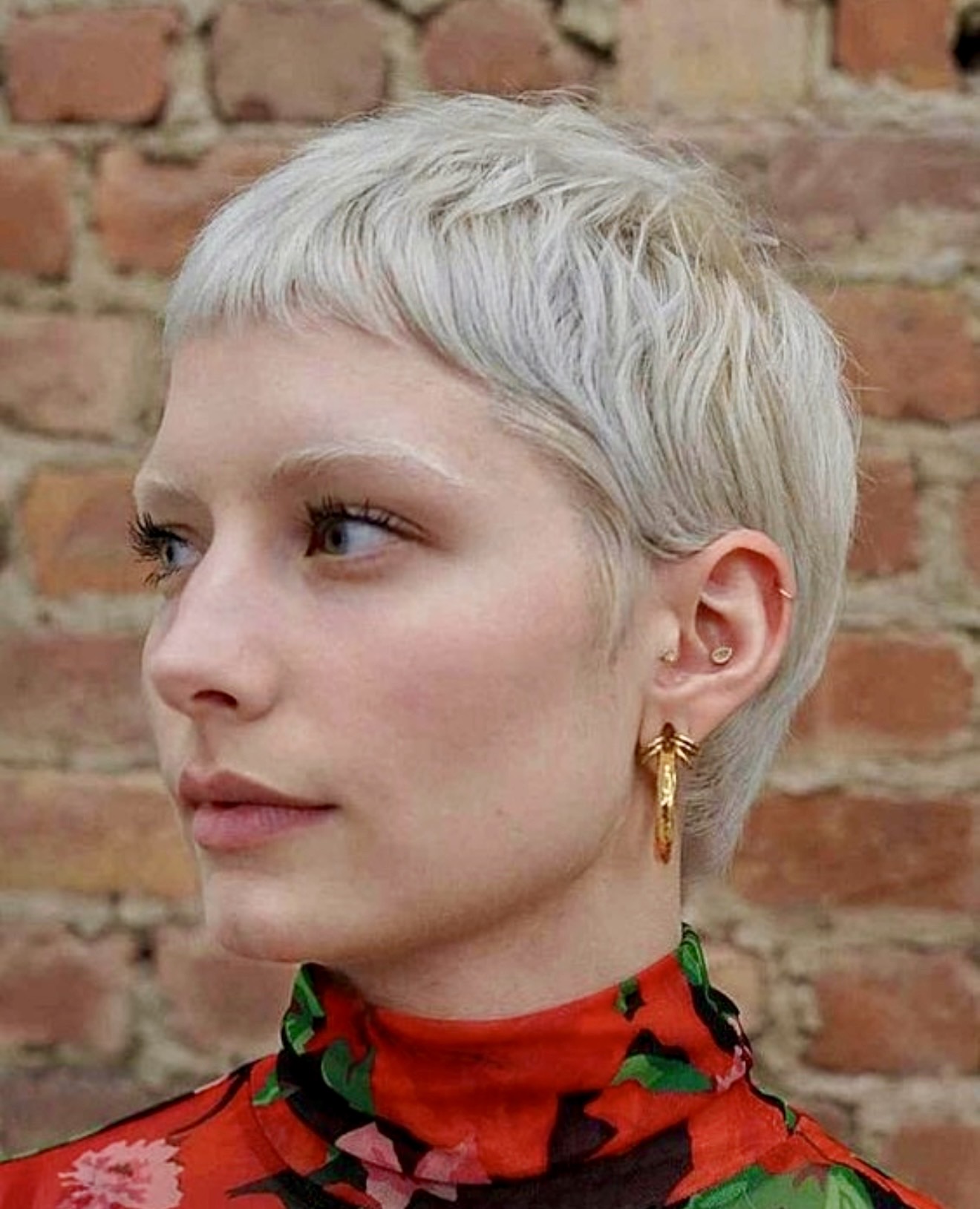 Platinum Pixie With Textured Wispy Bangs