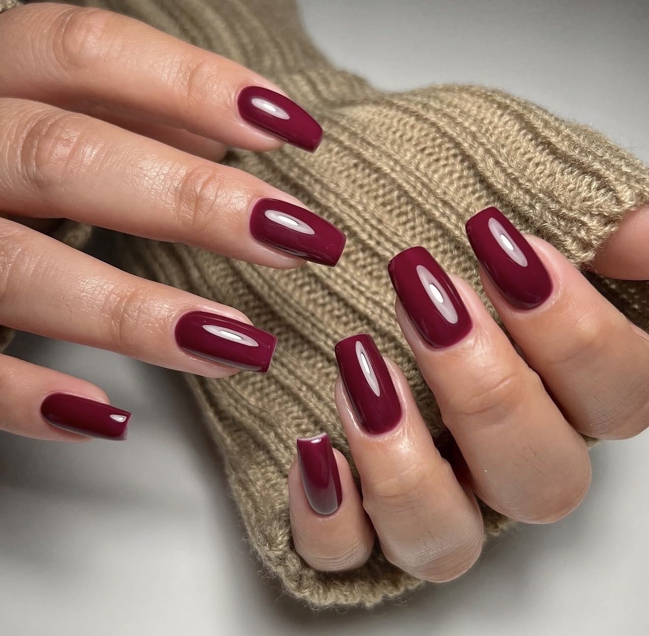 Rich Cherry Mocha Glossy Nails