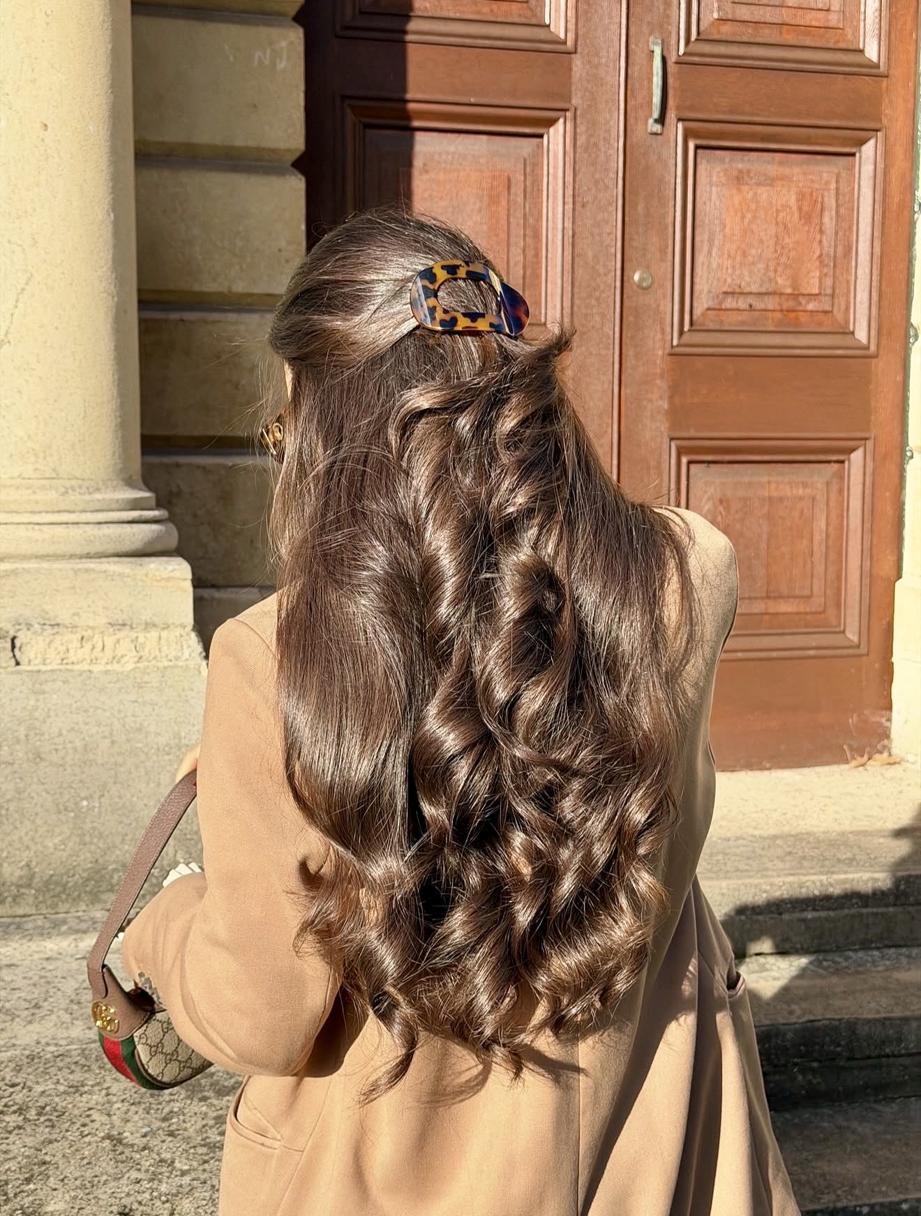 Rich Chocolate Waves With Tortoiseshell Claw Clip