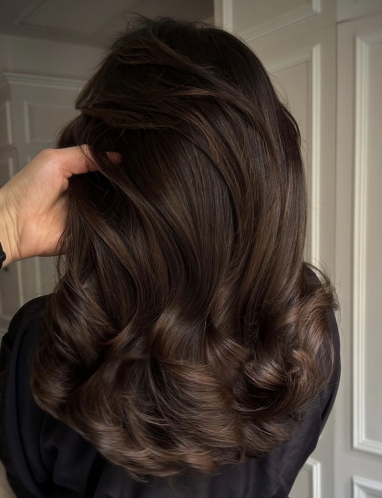 Rich Espresso Waves With Subtle Auburn Tones