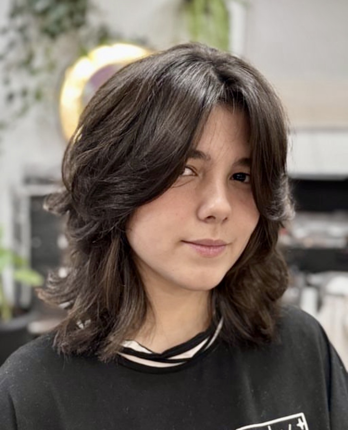 Shaggy Wolf Cut With Effortless Waves