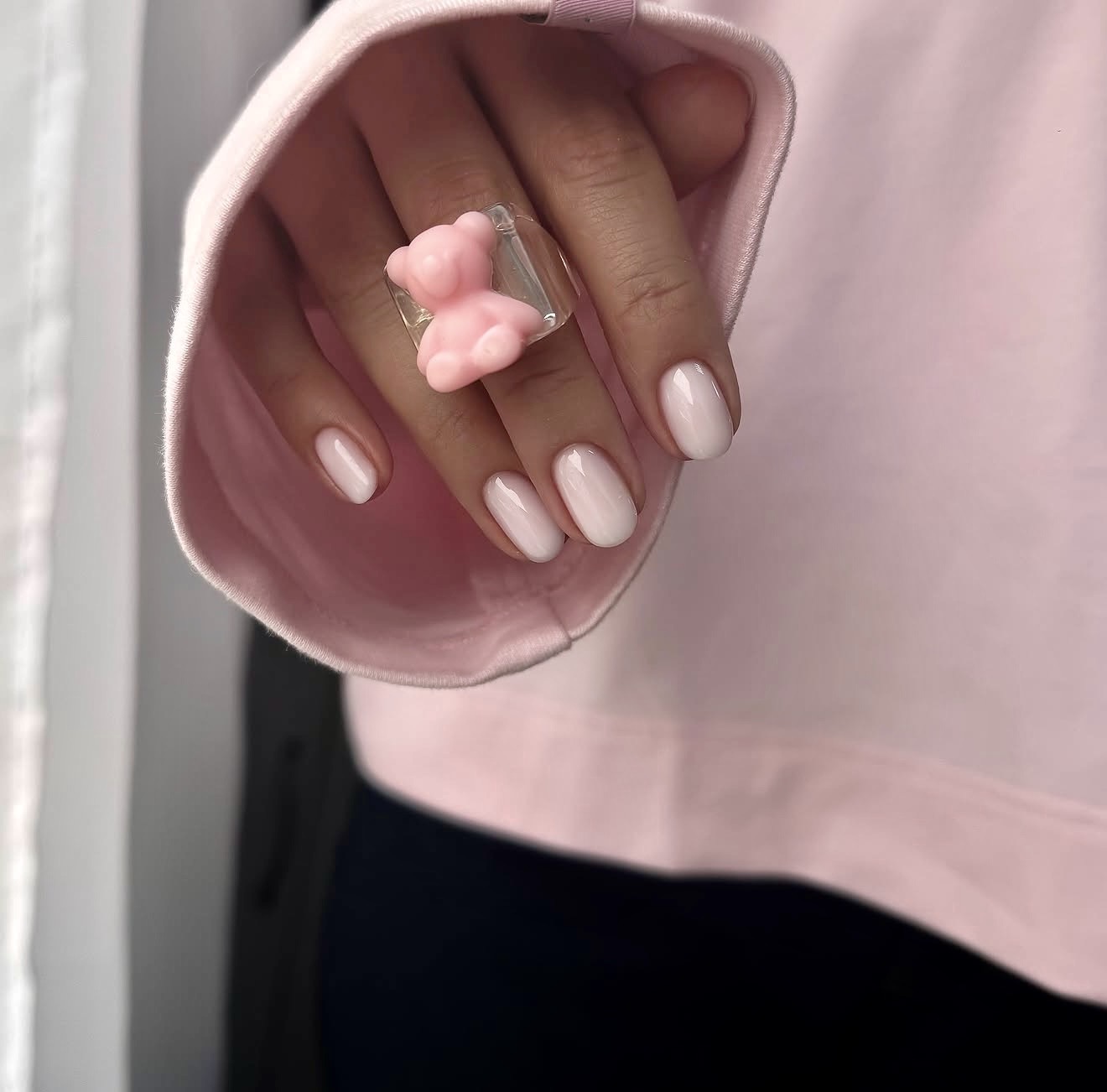 Soft Milky Pink Oval Glossy Nails