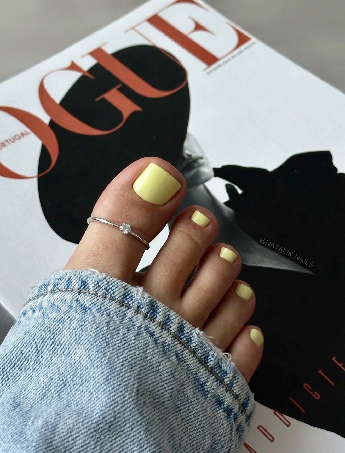Soft Pastel Yellow Toe Polish