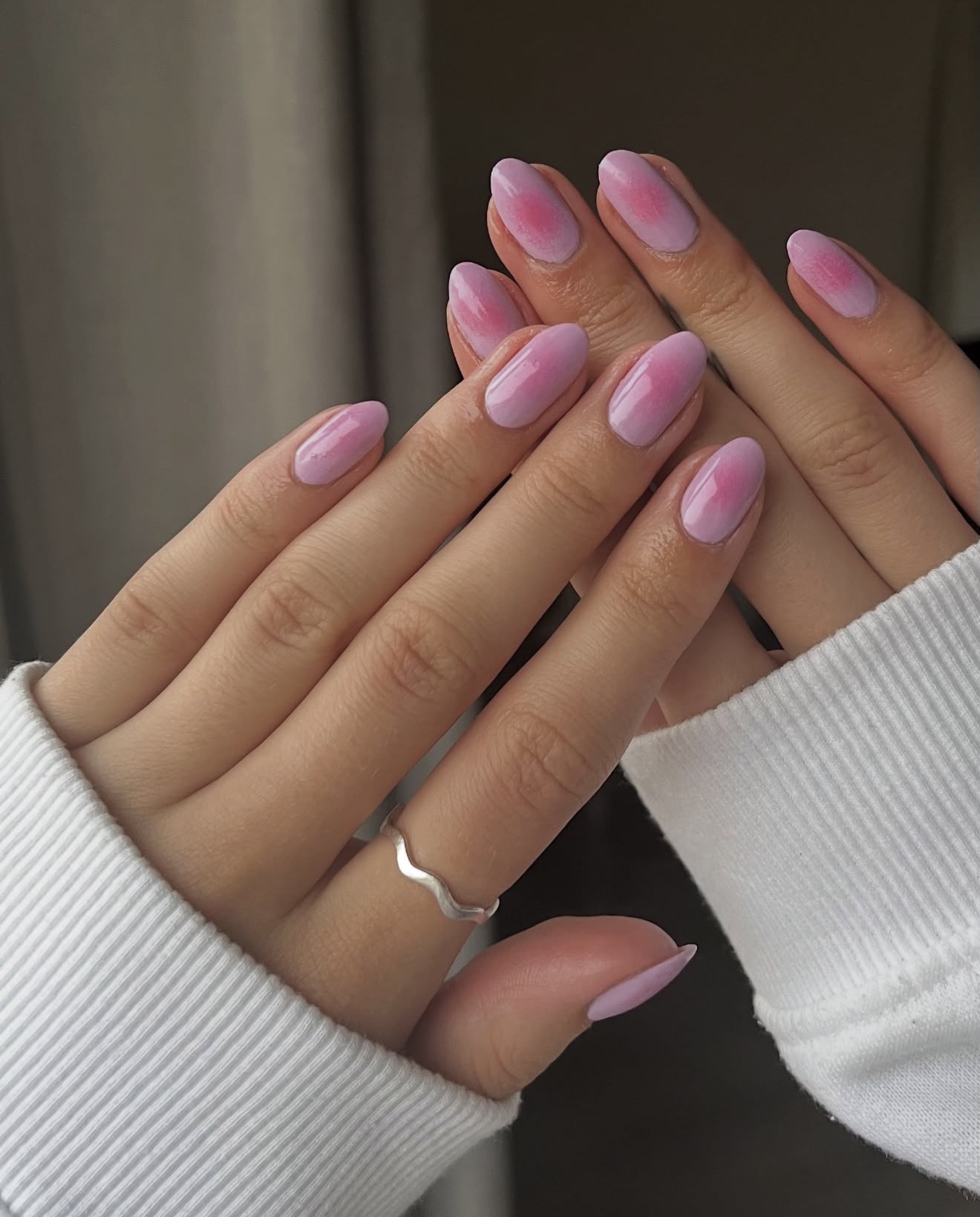 Soft Pink Aura Gradient Oval Nails