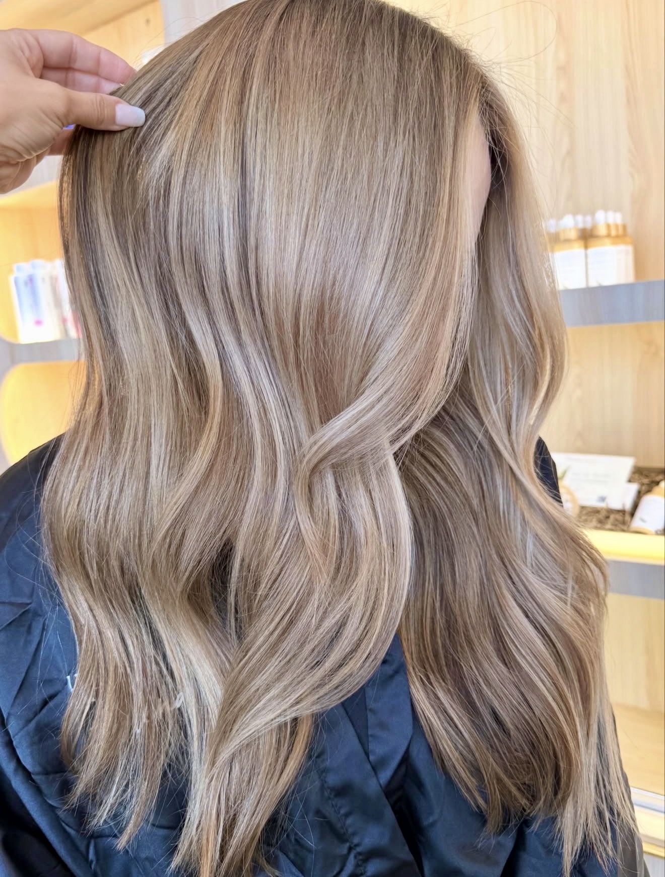 Sun-Kissed Honey Blonde Balayage Waves