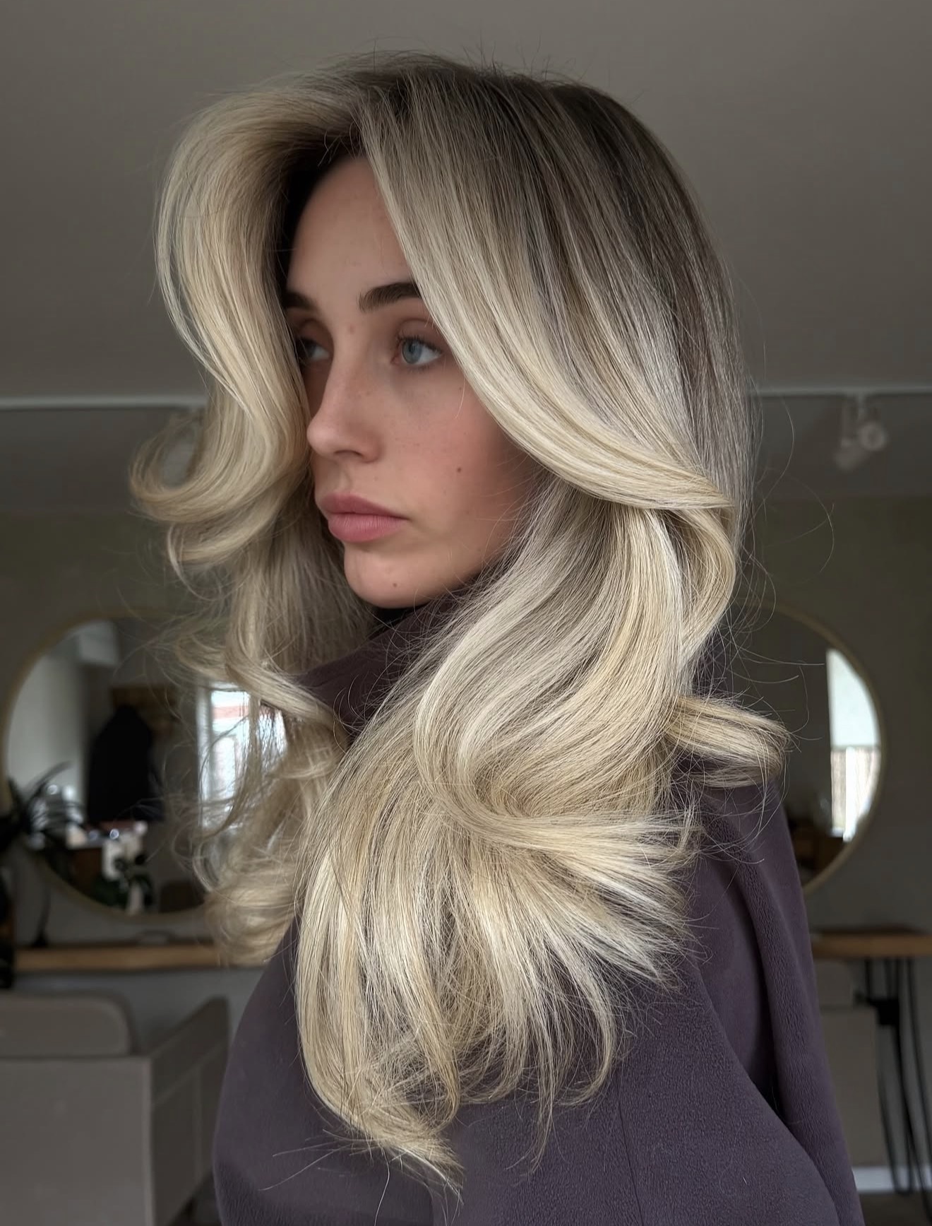 Sun-Kissed Honey Blonde Balayage With Face-Framing Layers