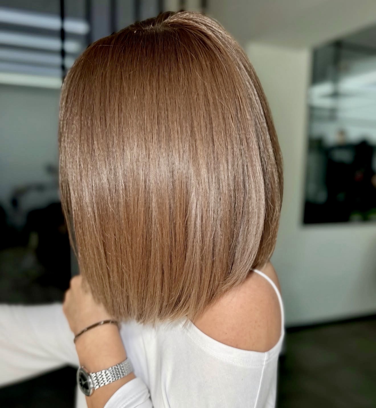 Sun-Kissed Honey Blonde Blunt Bob