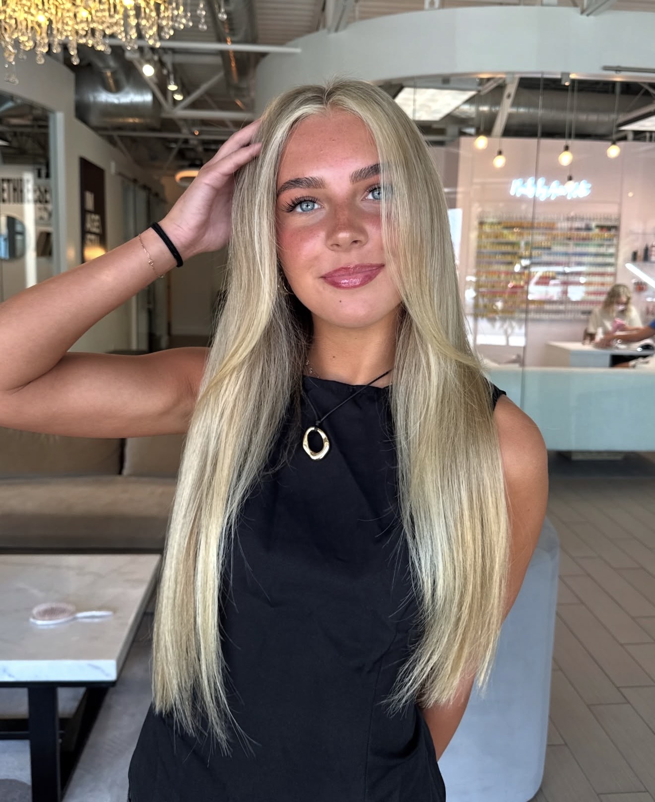 Sun-Kissed Honey Blonde Money Piece