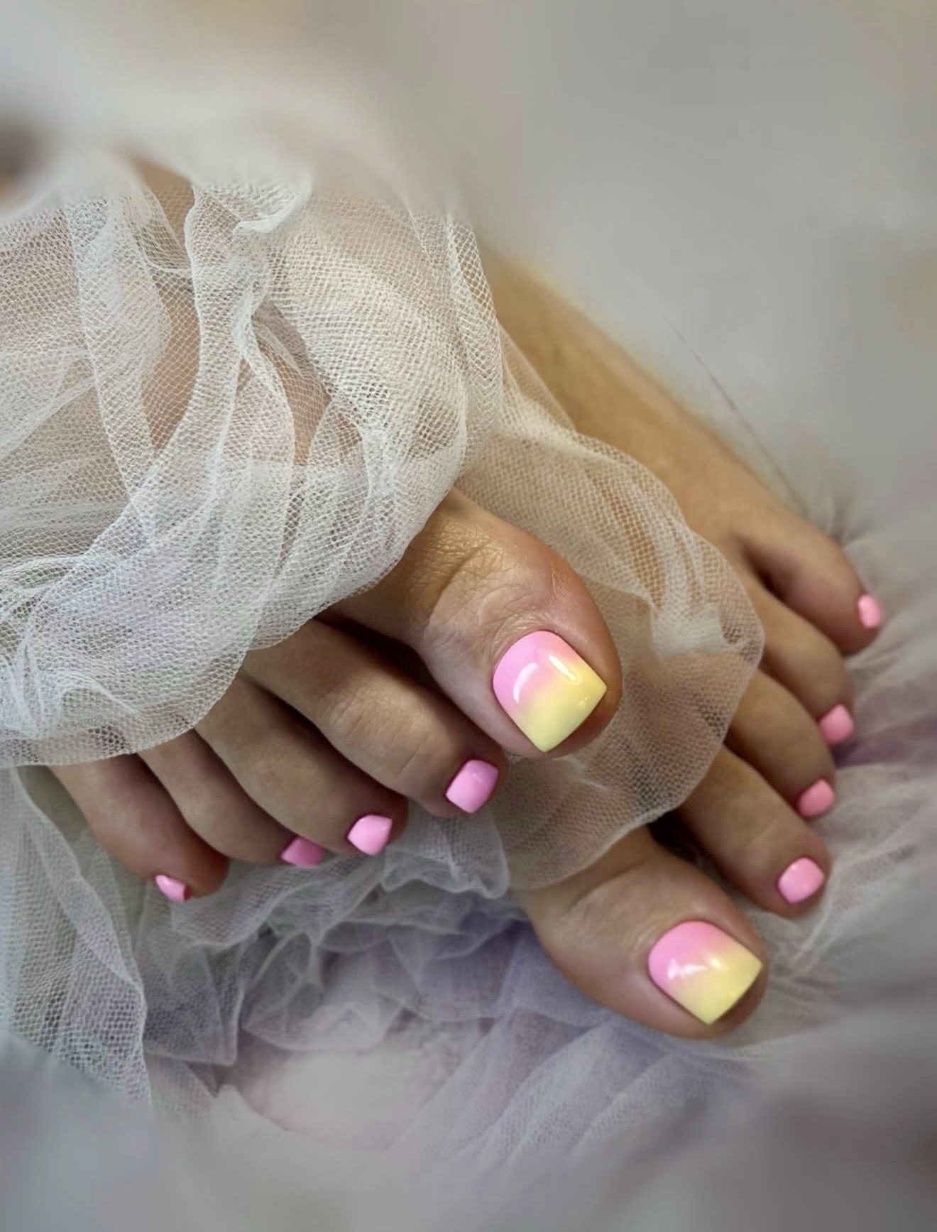 Sweet Pastel Pink and Yellow Ombre Summer Pedicure