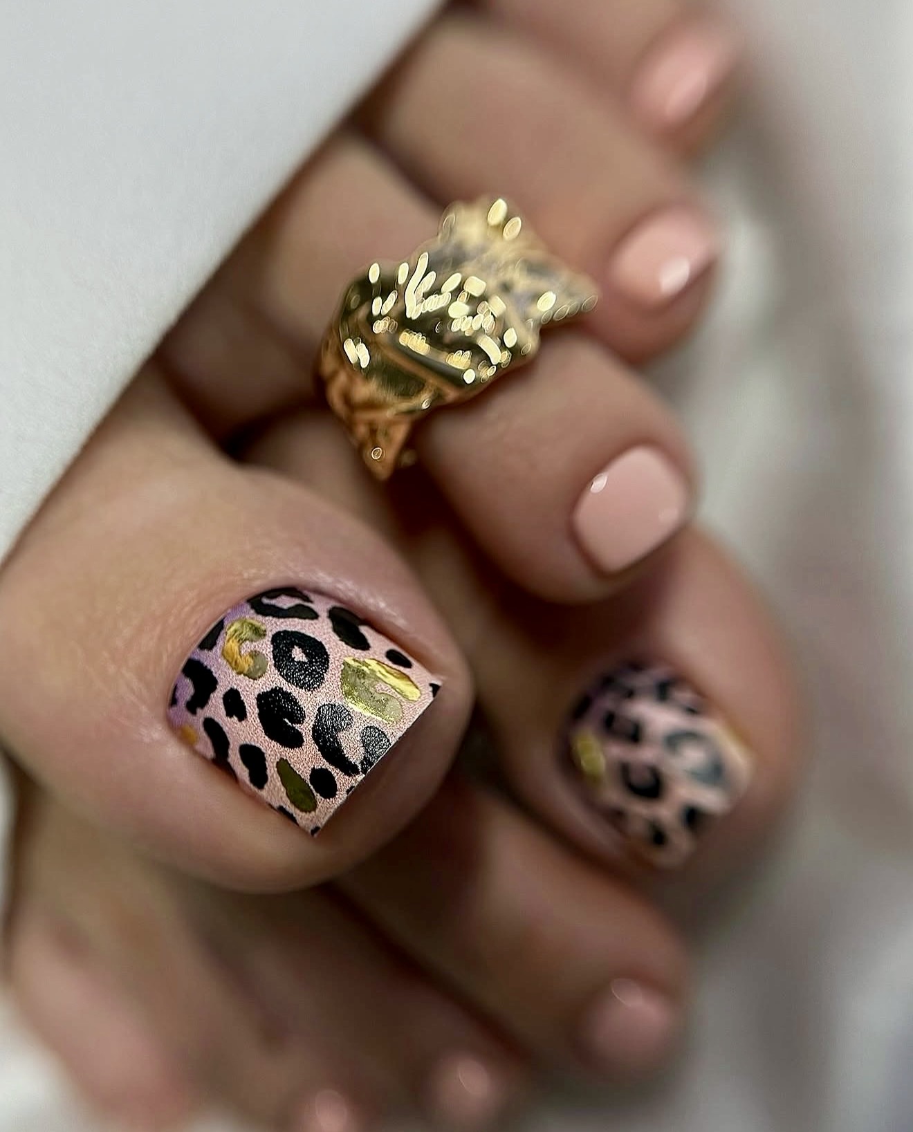 Trendy Leopard Print with Gold Foil Accents