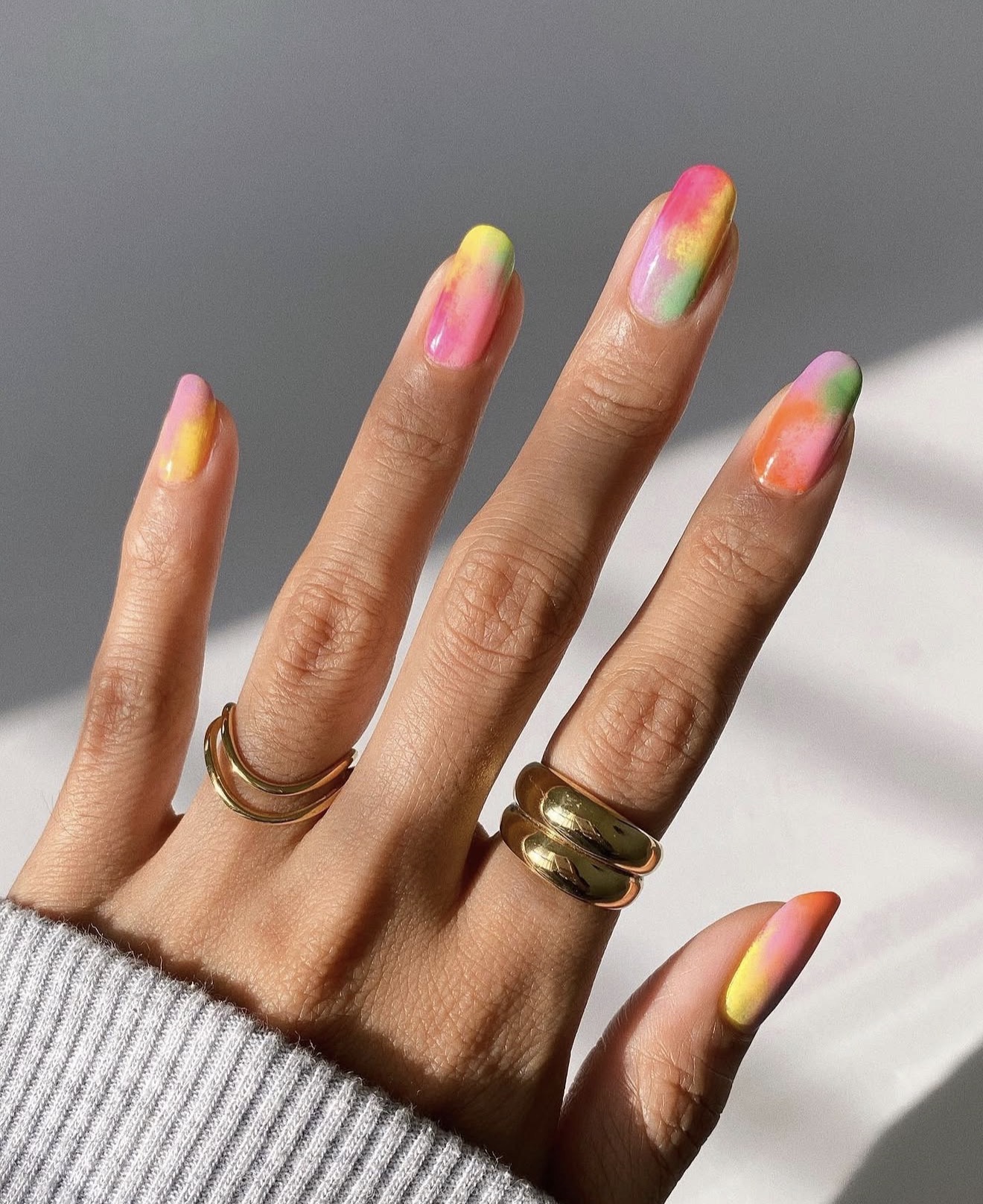 Vibrant Tie-Dye Abstract Swirl Nails