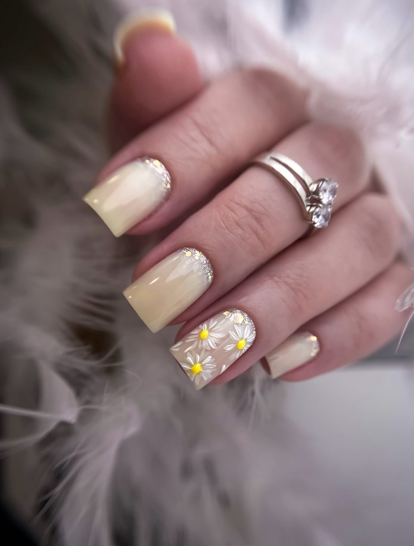 White Daisy French Tips with Silver Glitter Accent